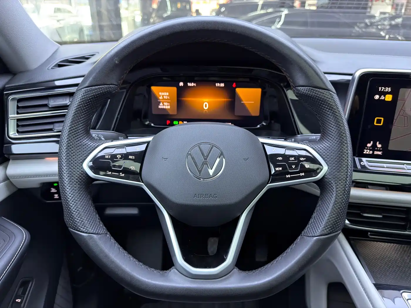 Volkswagen Teramont 2023 380TSI AWD Premium Luxury Edition фото 9