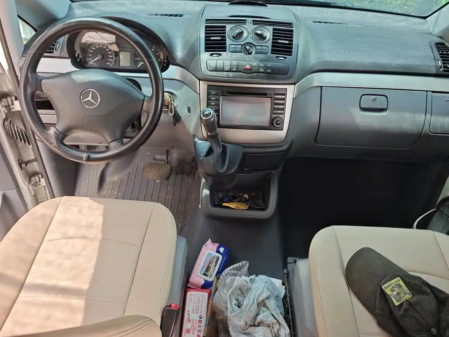 Photo 12 - Mercedes-Benz Vito