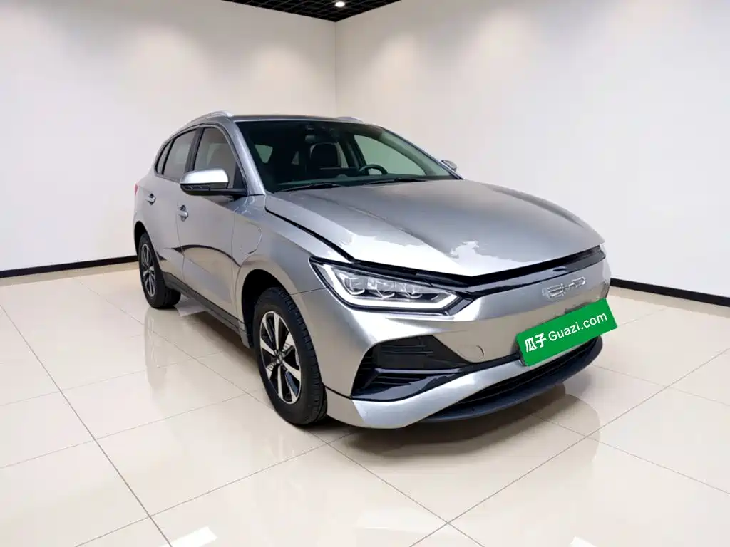 Фото 3 - BYD e2