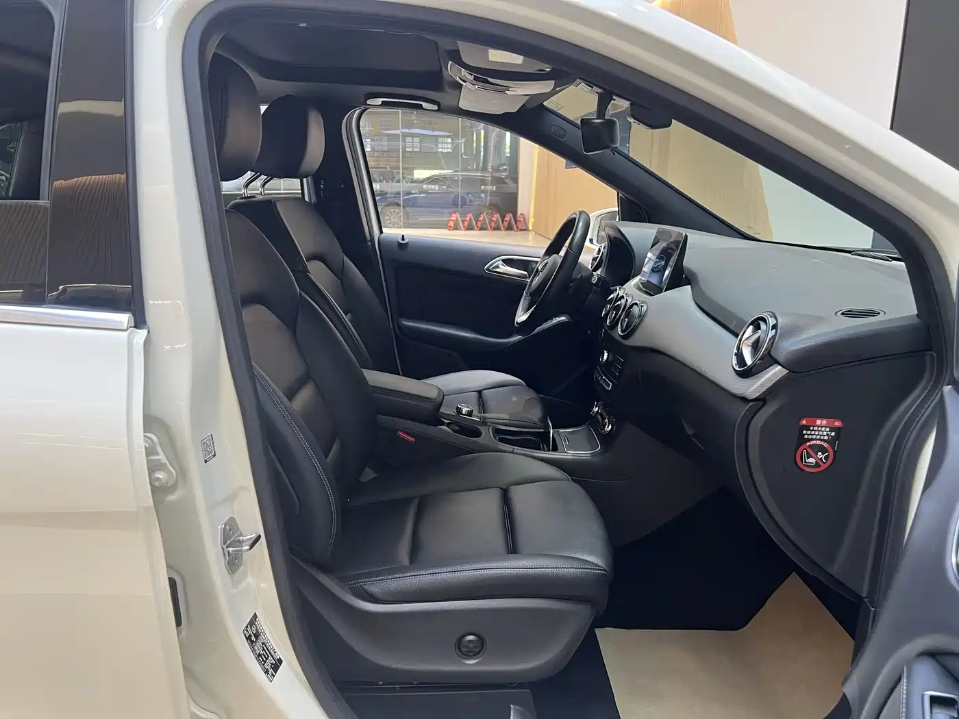 MERCEDES-BENZ B CLASS