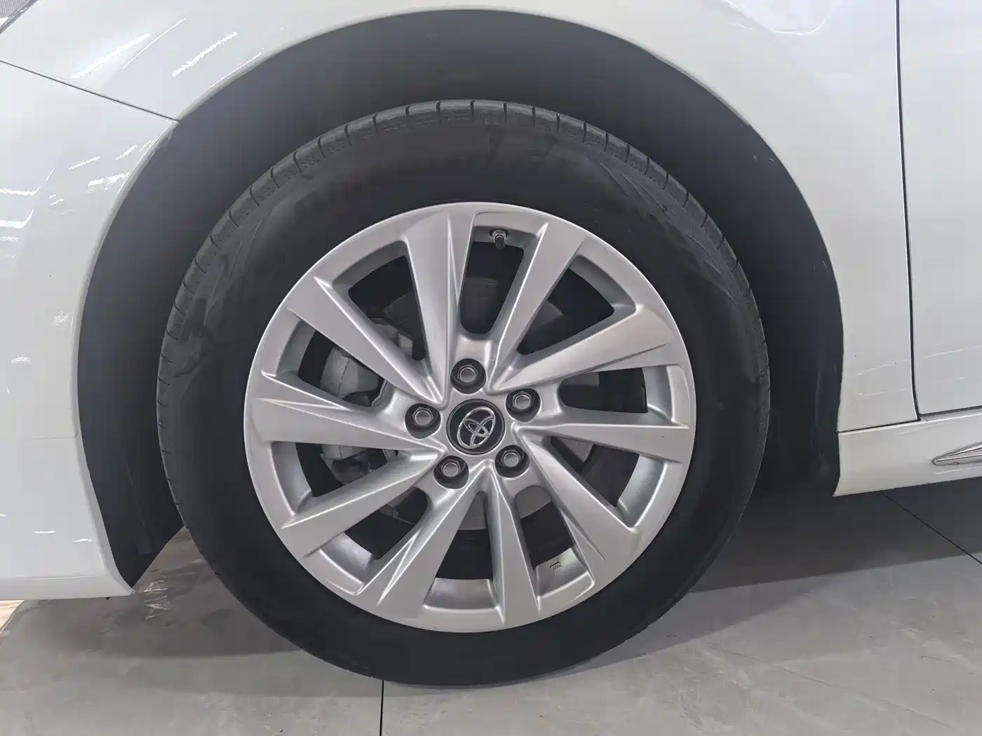 Toyota Camry 2026 2023 2.0G Luxury Edition