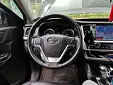 صورة 6 - Toyota Highlander