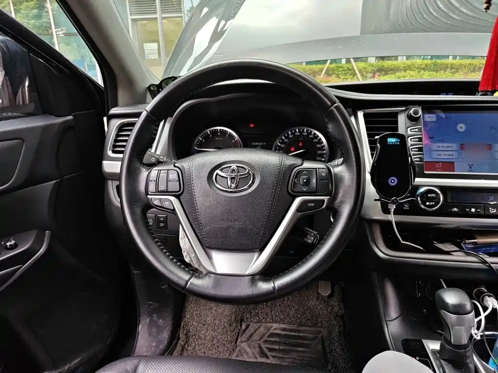 صورة 6 - Toyota Highlander
