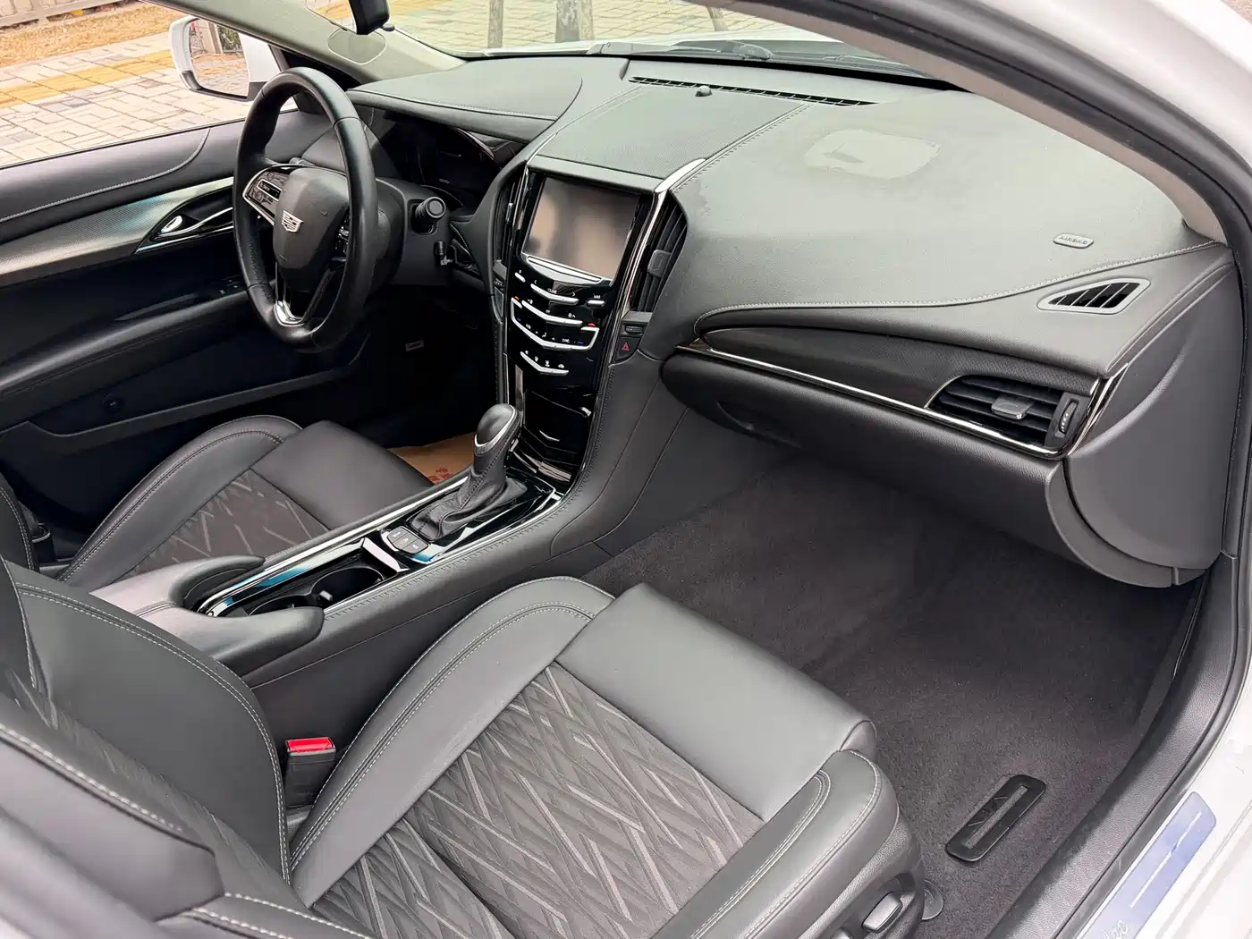 Cadillac ATS-L 2017 28T Technology фото 10