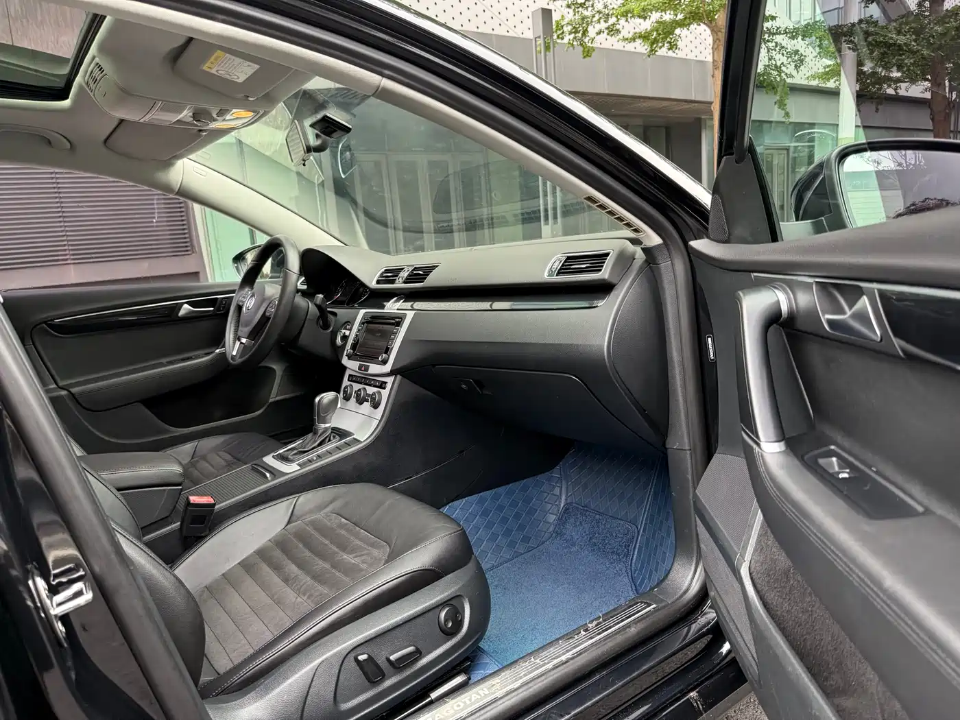 Volkswagen Magotan 2015 Facelift 1.8TSI Luxury фото 15