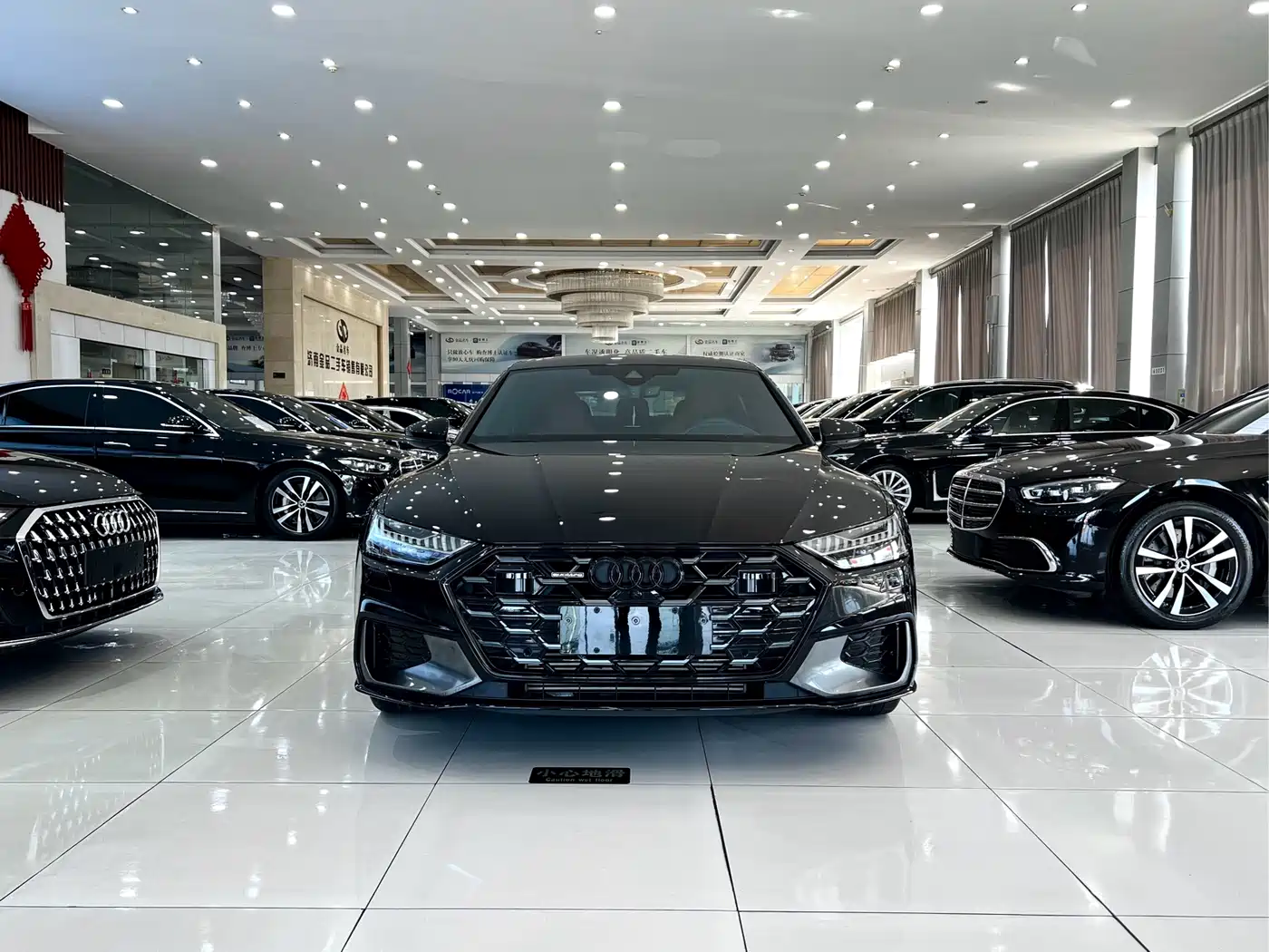 Audi A7L 2025 2024 45 TFSI quattro Black Warrior Edition