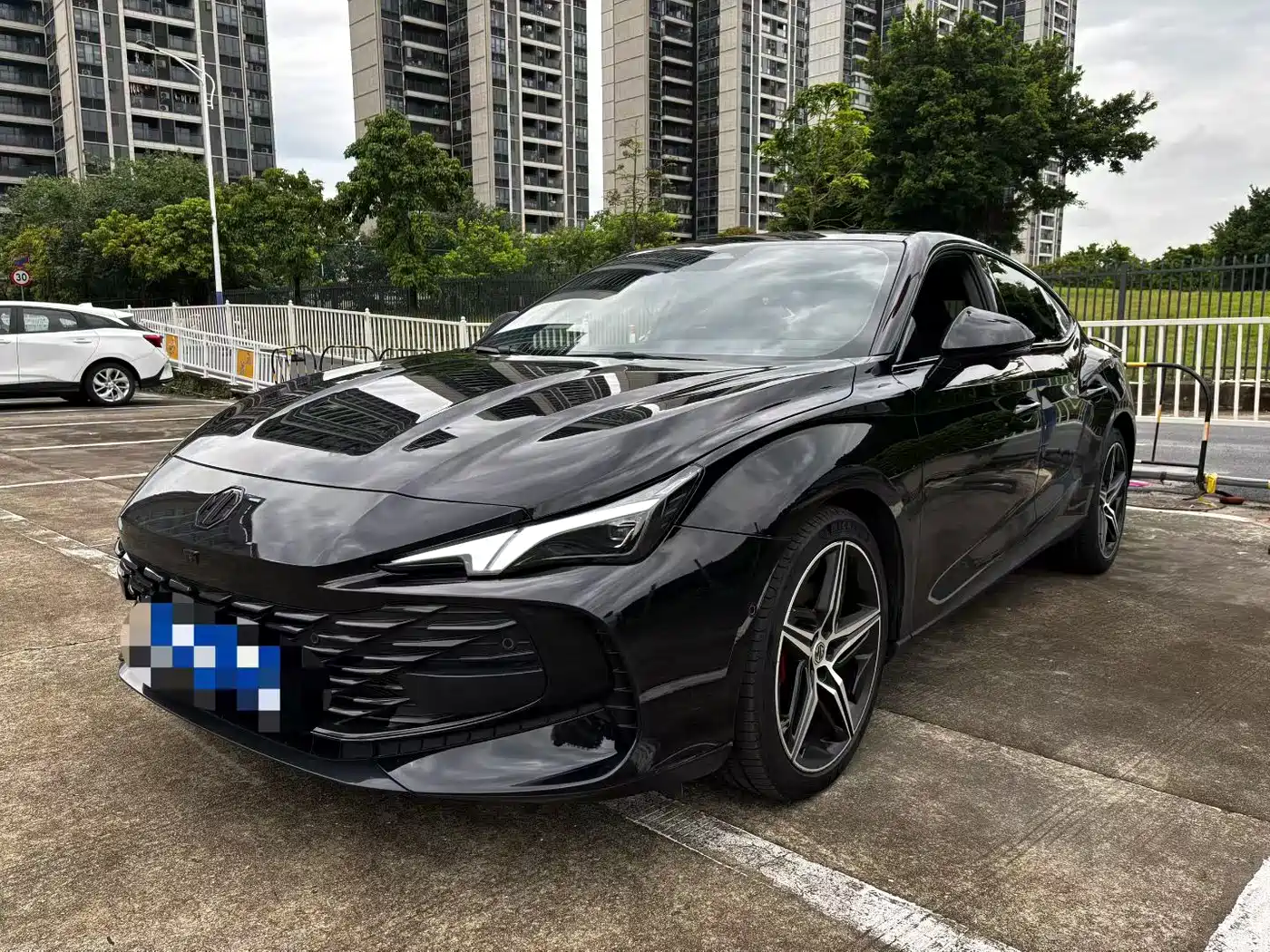 MG MG7 2025 2025 2.0T Trophy+ Super Smart Driving Edition