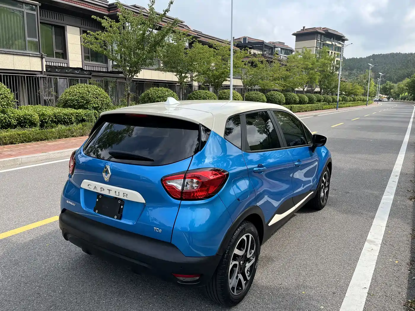 Renault Captur 2015 2015 1.2T Automatic Comfort Limited Edition