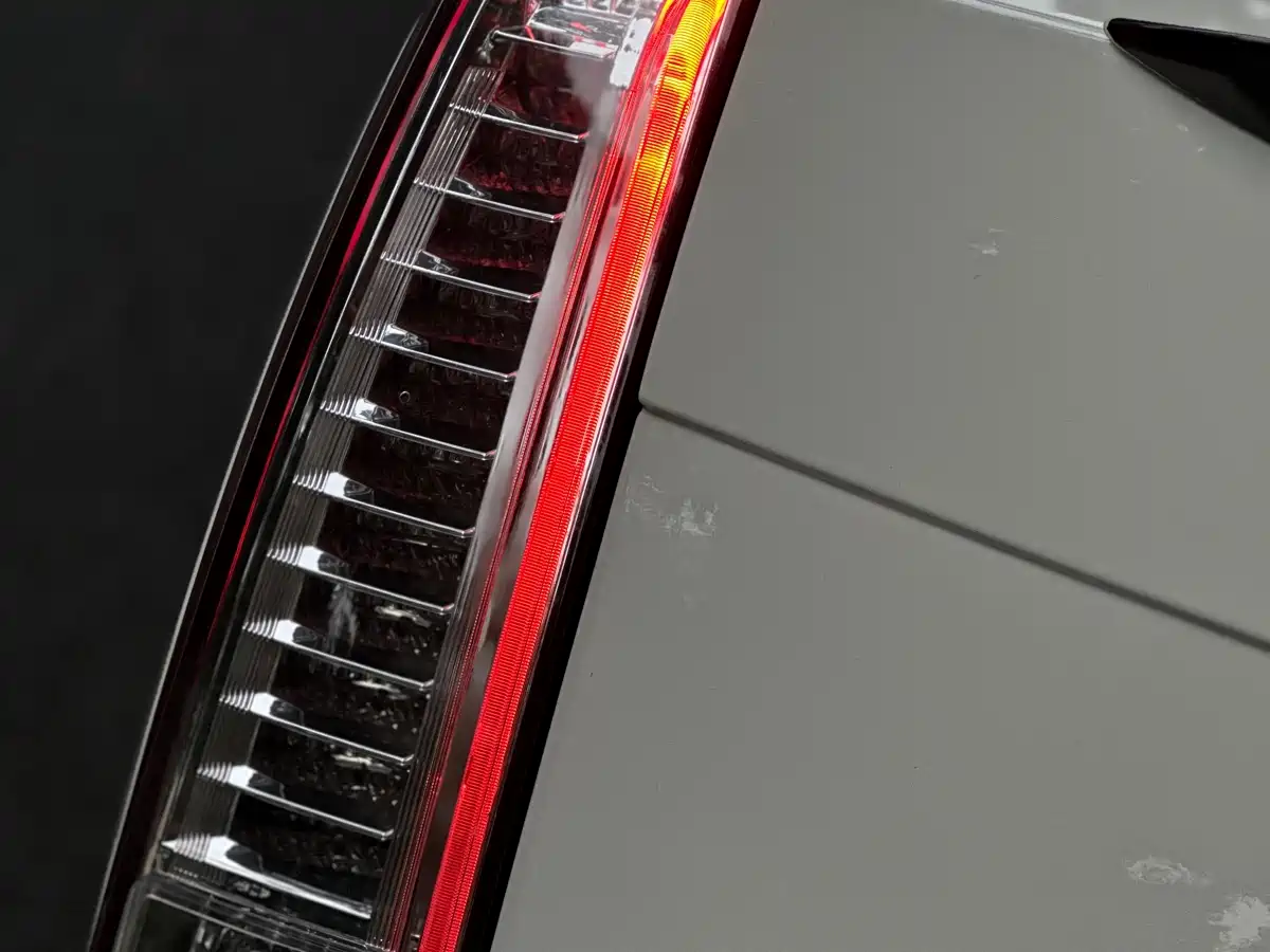Cadillac CTS (Import) 2012 6.2L CTS-V COUPE фото 17