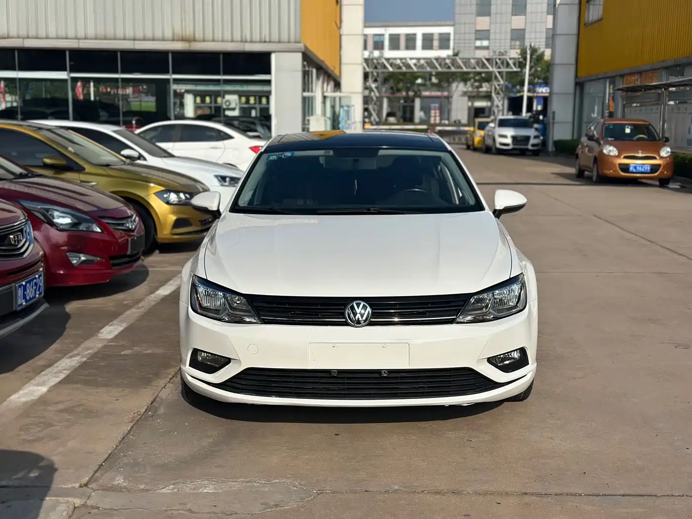 Фото 2 - Volkswagen Lamando