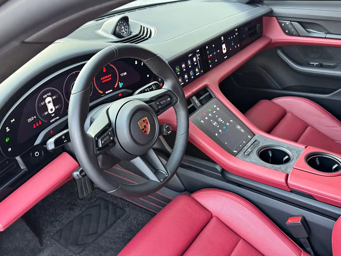Porsche Taycan 2022 Taycan фото 13