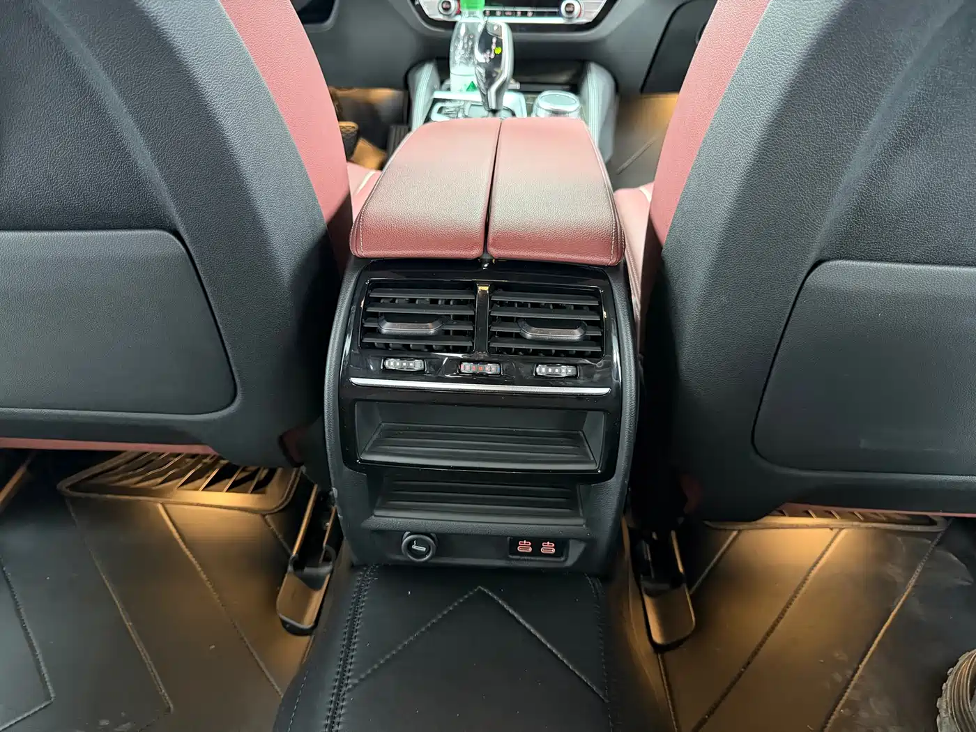 BMW 5 Series 2021 525Li M Sport Package фото 8