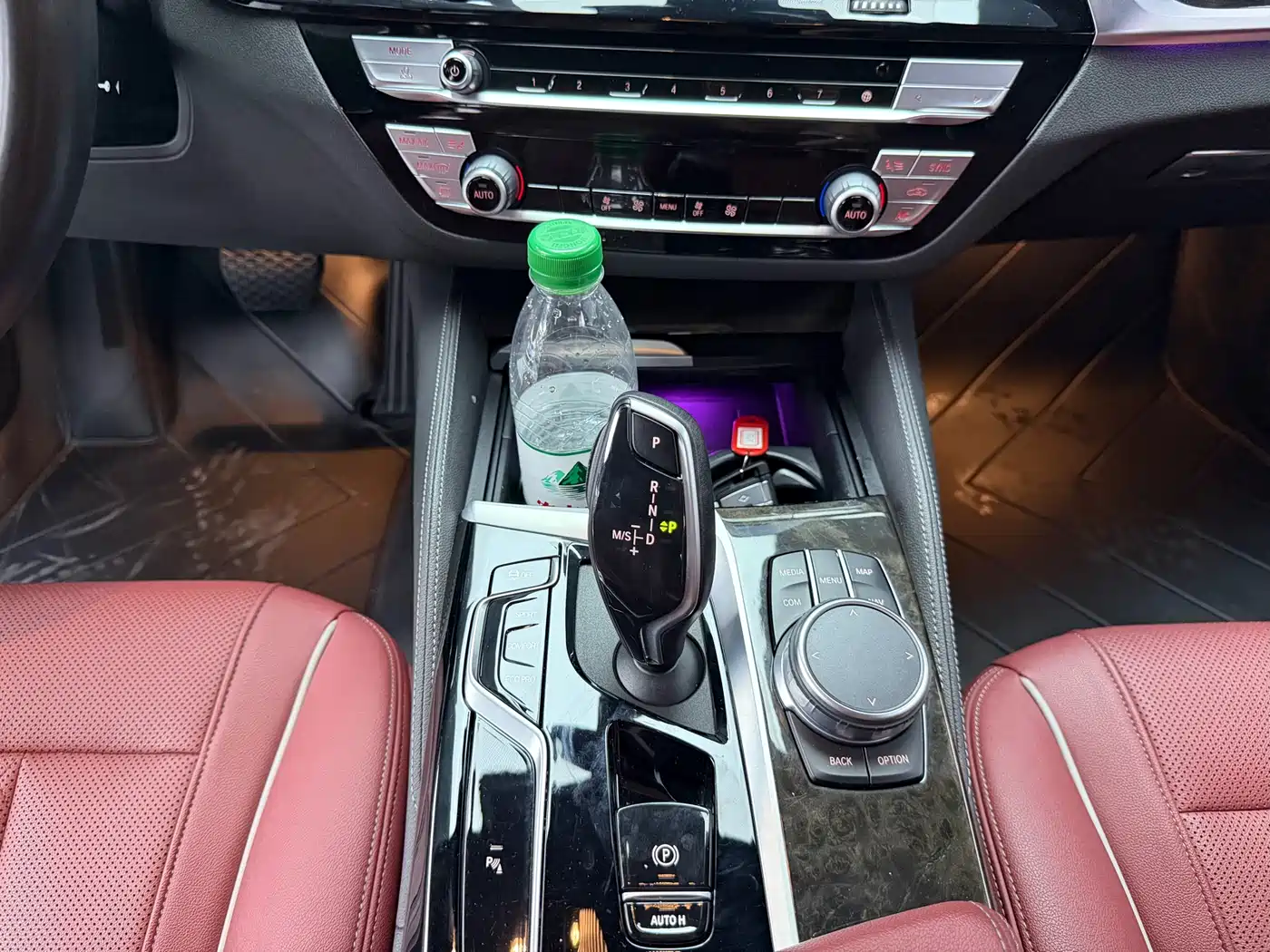 BMW 5 Series 2021 525Li M Sport Package фото 12