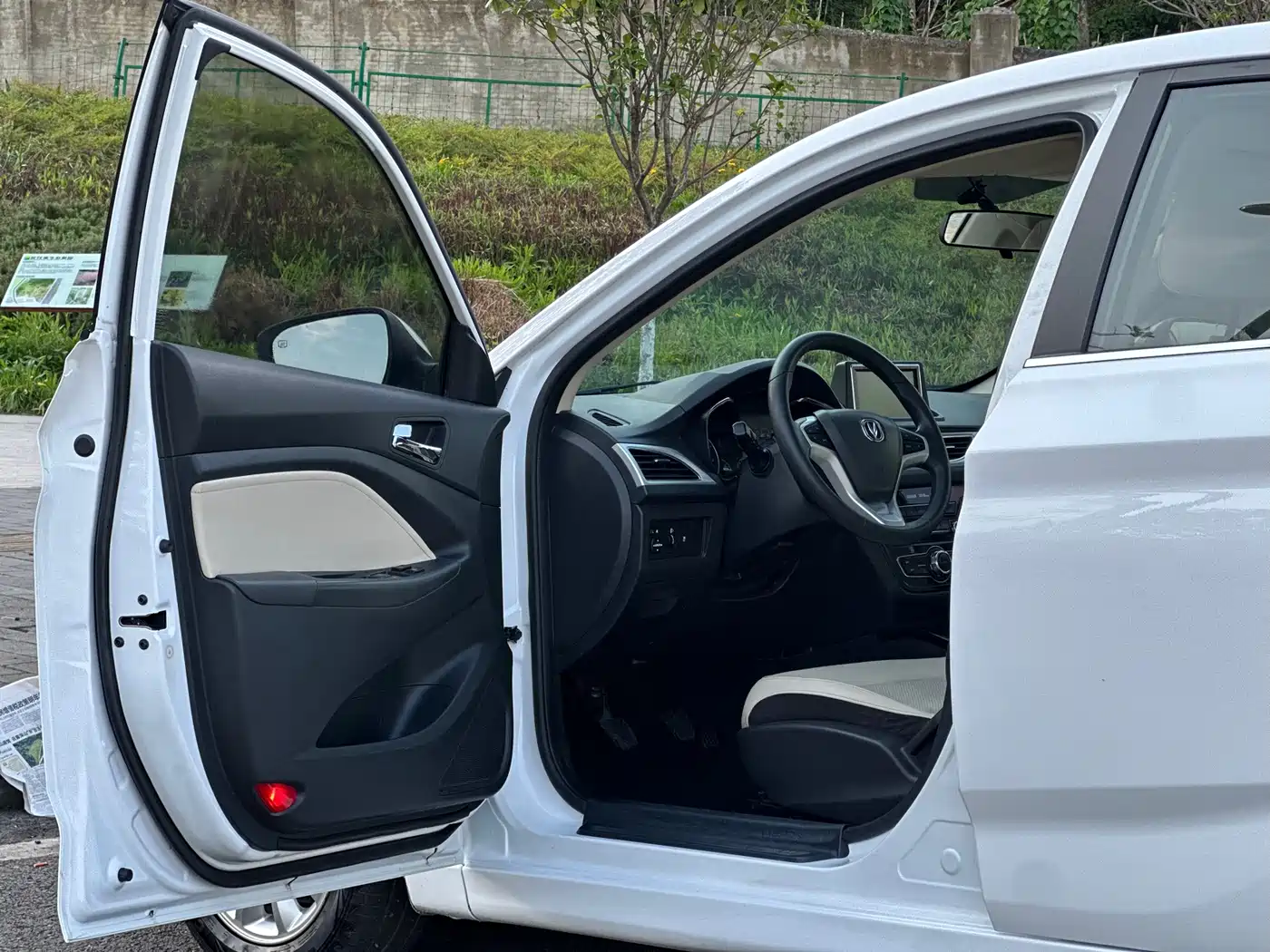 Changan Yuexiang V7 2015 2015 1.6L Manual LeXiang Type China IV