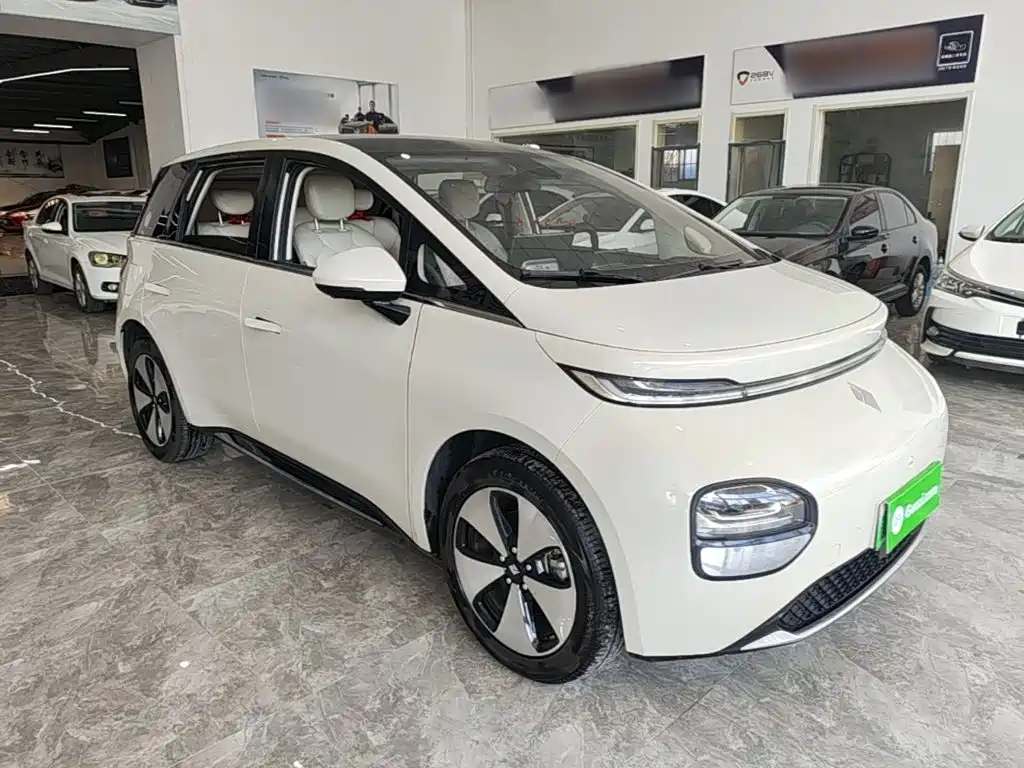Фото 4 - Baojun Cloud