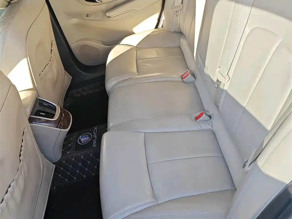 Buick LaCrosse 2013 2.0T SIDI Technology фото 9