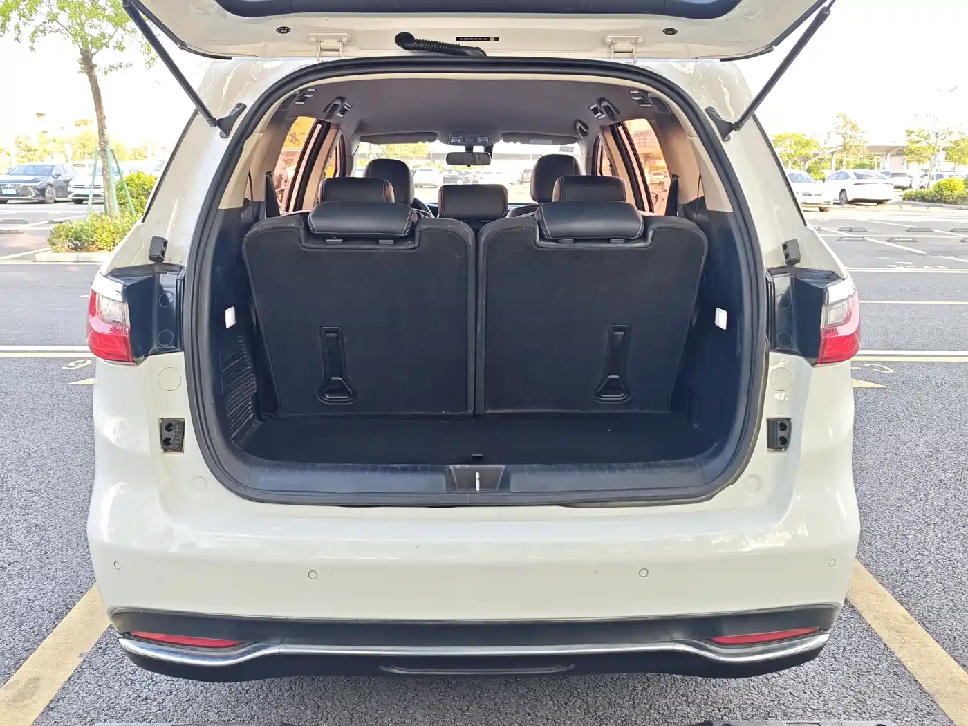 BYD Song MAX 2017 1.5T Auto Smart Luxury 7-Seater фото 20