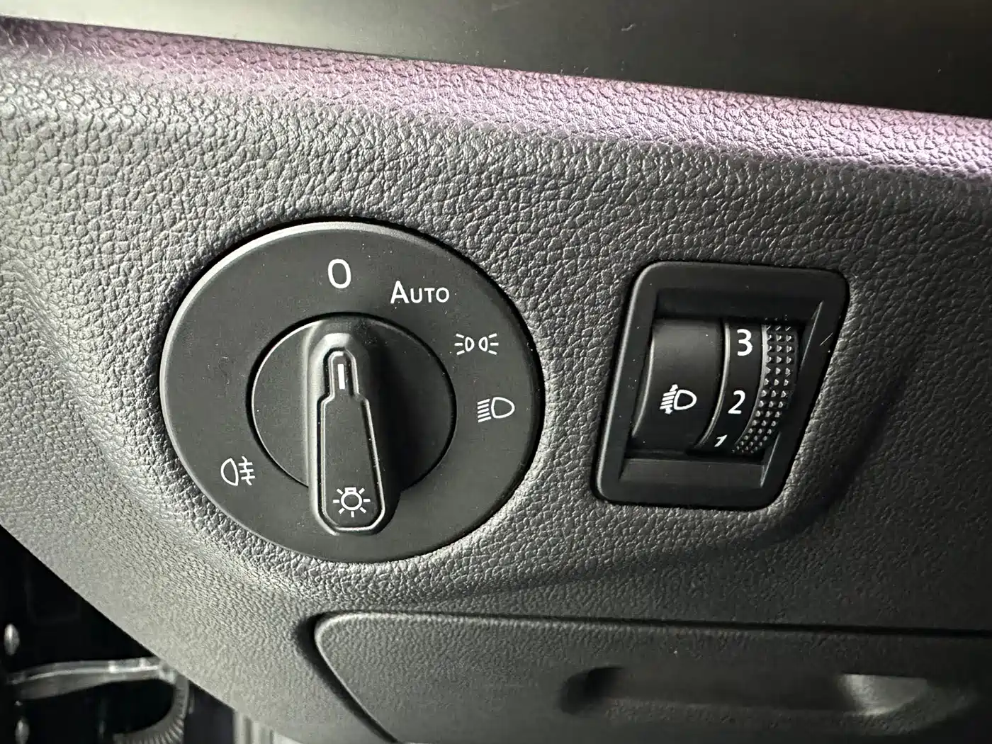 Volkswagen Lavida 2023 280TSI DSG Starlight Comfort Edition фото 13