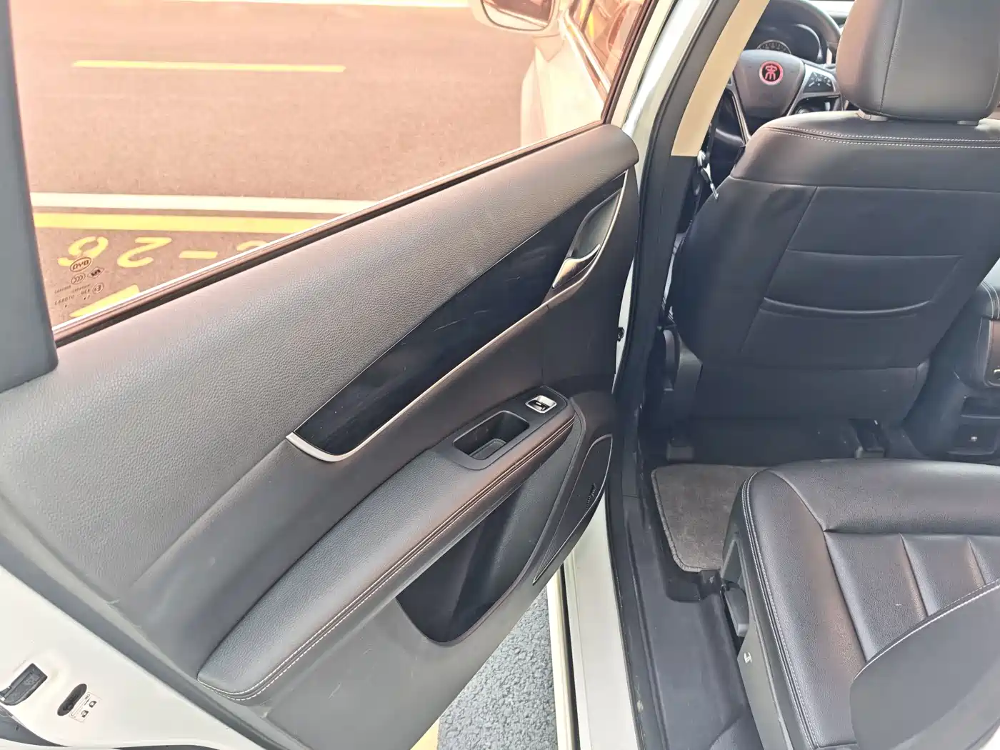 BYD Song MAX 2017 1.5T Auto Smart Luxury 7-Seater фото 14