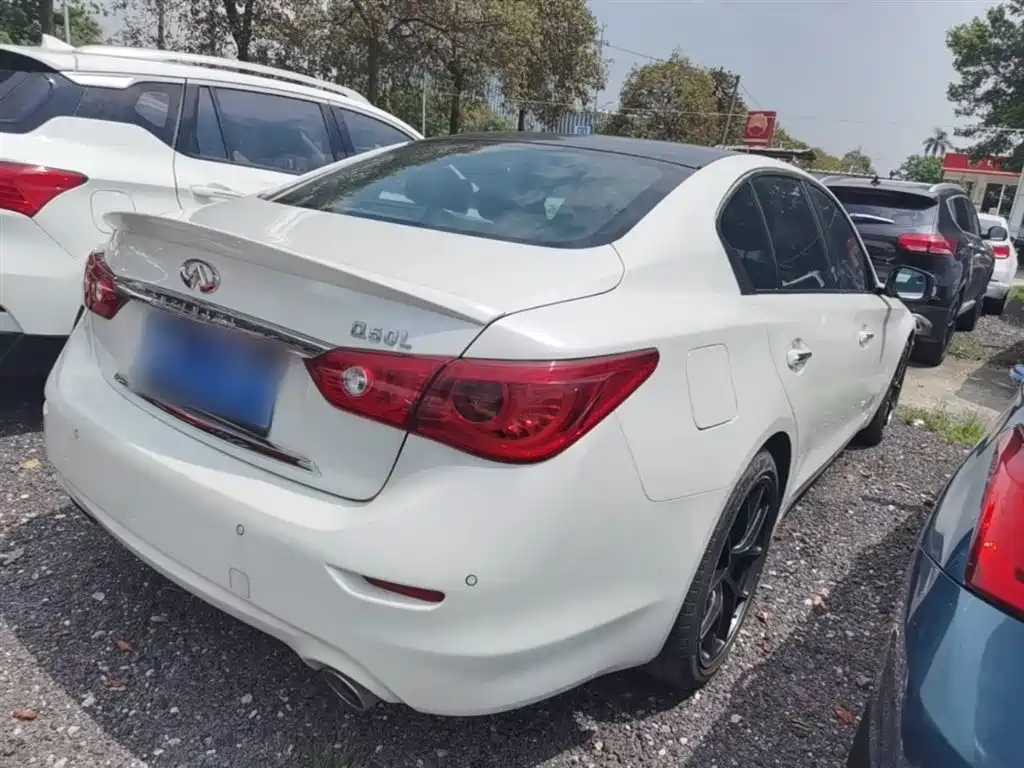 Infiniti Q50L 2017 2016 Model 2.0T Comfort Edition