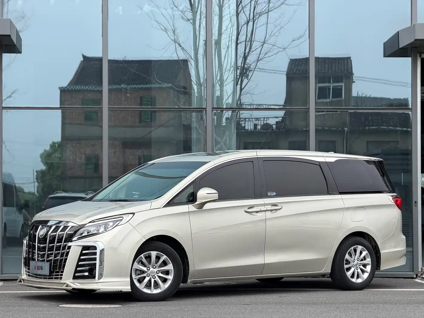 Buick GL8 2018 ES 28T Comfort Type China VI