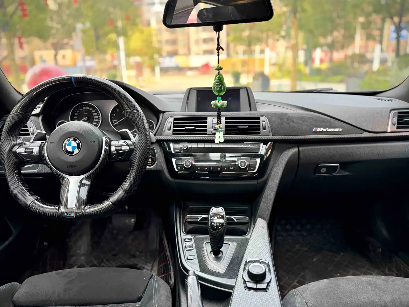 BMW 4 Series 2017 425i Gran Coupe Leading M Sport Package фото 9