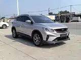 Фото 3 - Geely Coolray