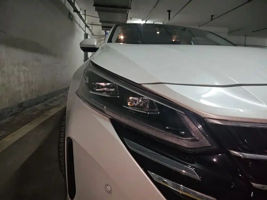 Nissan Teana 2026 2022 2.0L XL-Upr Premium Edition