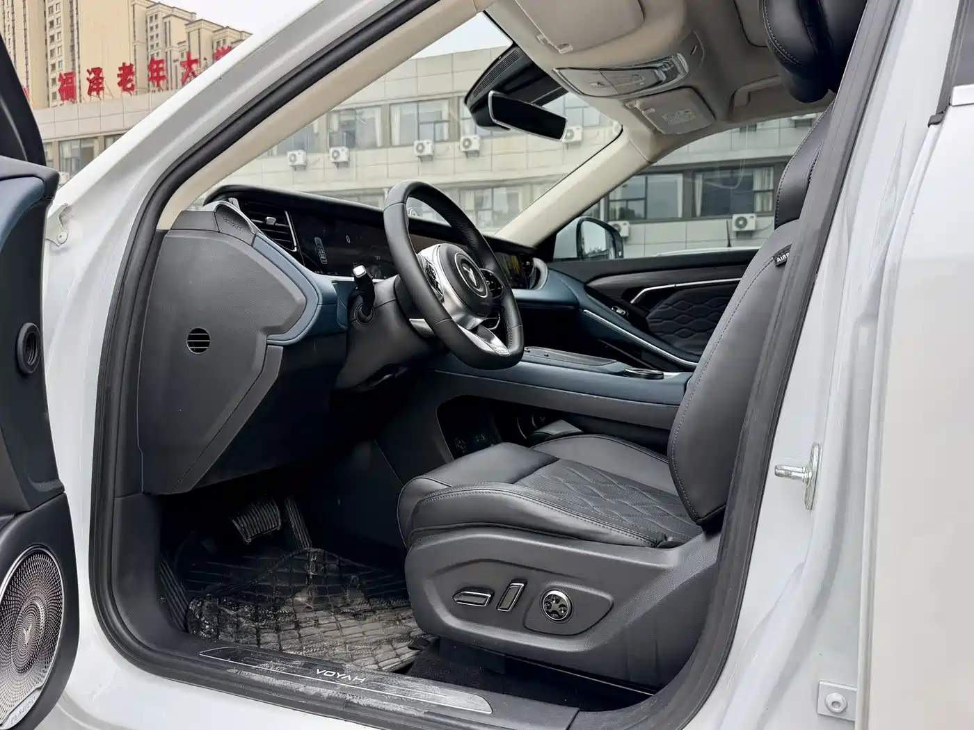 Voyah Auto VOYAH FREE 2024 Ultra Long Range Intelligent Driving Edition фото 11