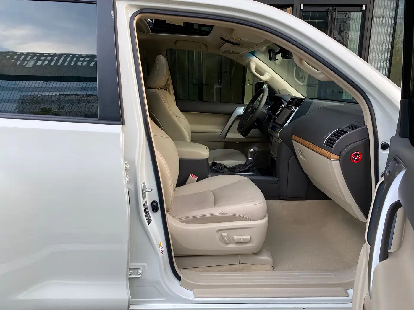 Toyota Prado 2018 3.5L Automatic TX-L NAVI Rear-mounted Spare Tire фото 19