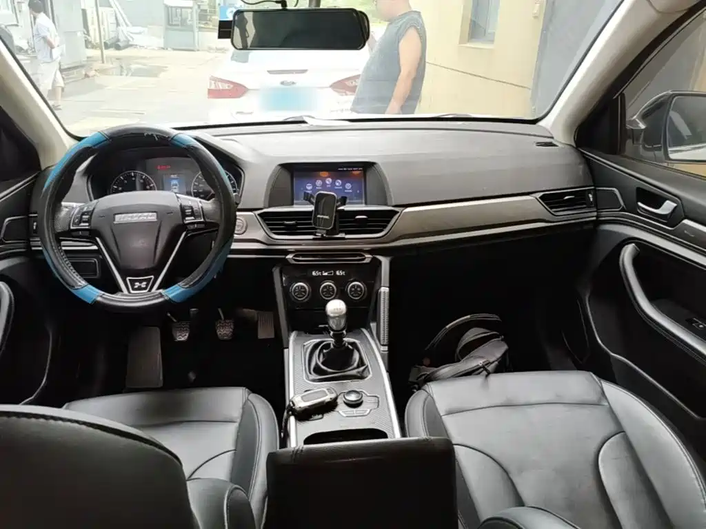 Фото 10 - Haval H6