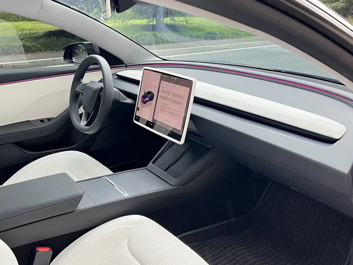 Tesla Model 3 2026 2025 Model Year Facelift Long Range Rear-Wheel Drive
