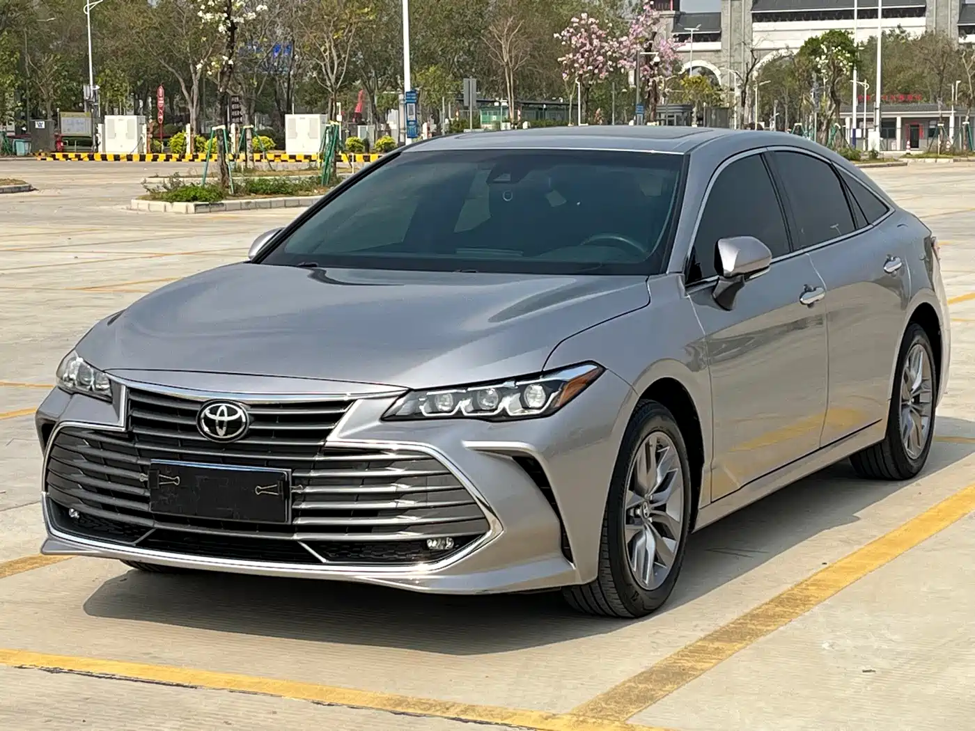 Toyota Avalon 2019 2.0L Luxury Edition (China VI)