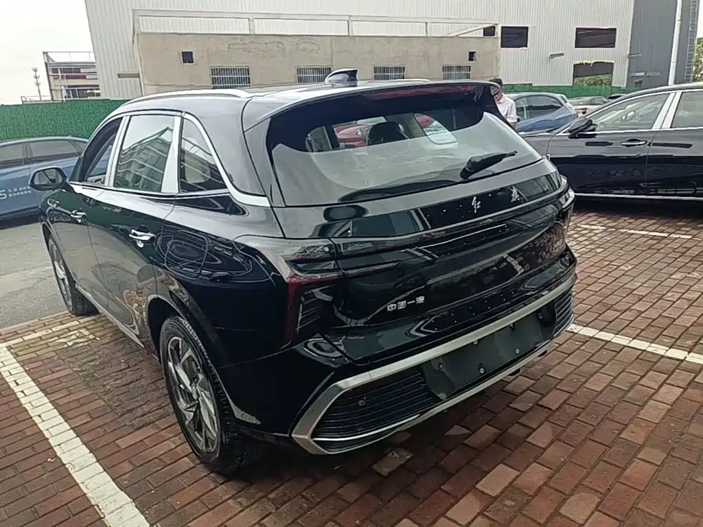 Hongqi HS3 PHEV 2026 2024 PHEV 115km Power Edition