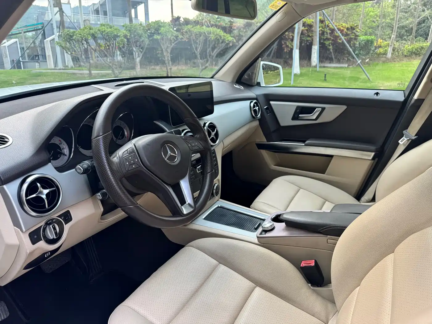 Mercedes-Benz GLK-Class 2013 GLK 300 4MATIC Dynamic фото 4