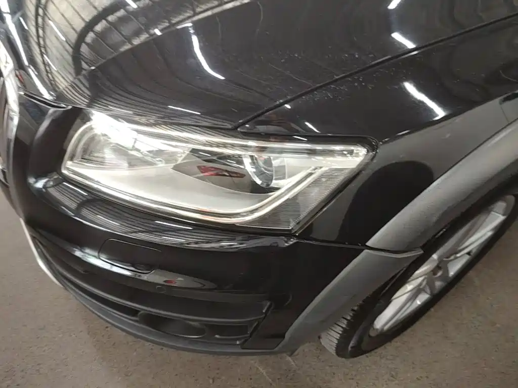 Audi Q5 2018 2017 Plus 40 TFSI Technology
