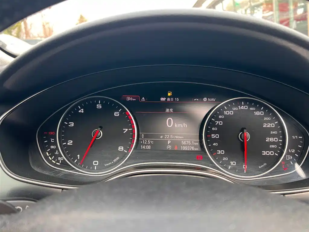 Audi A6L 2014 TFSI Standard фото 9