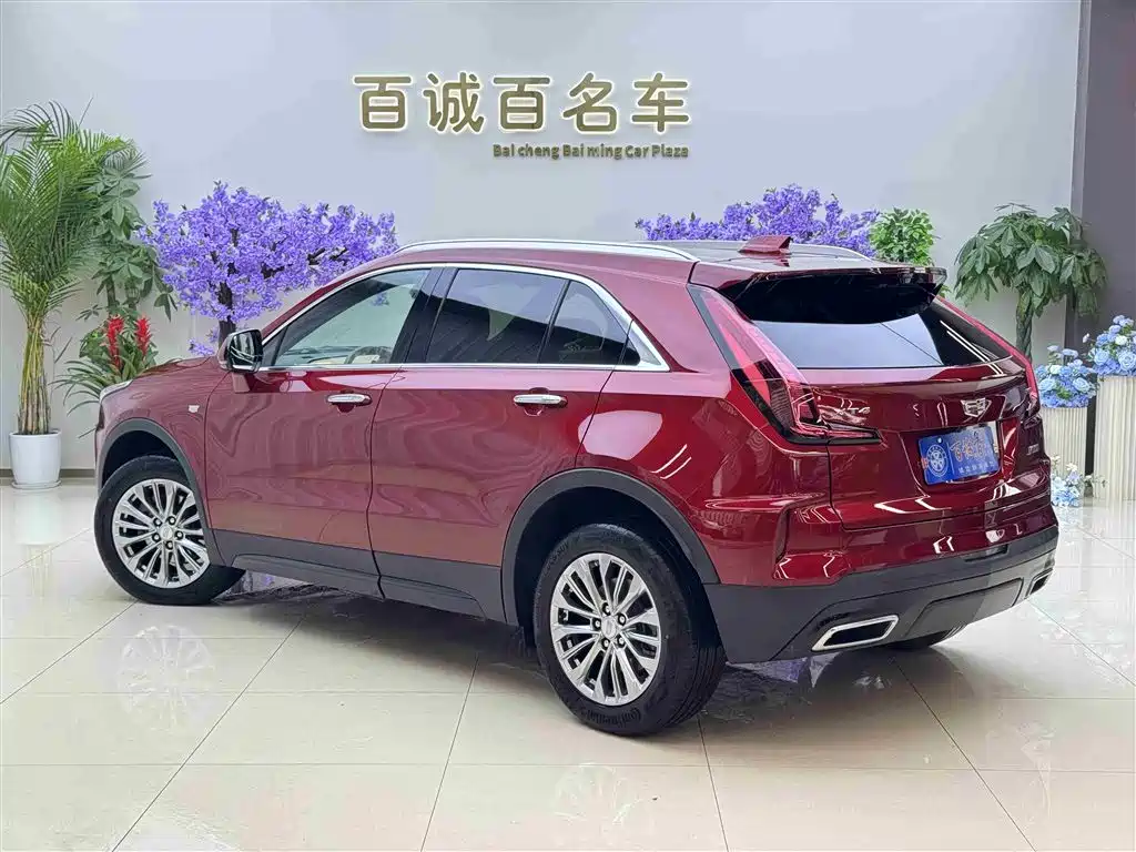 Cadillac XT4 2024 28T 2WD Luxury фото 9