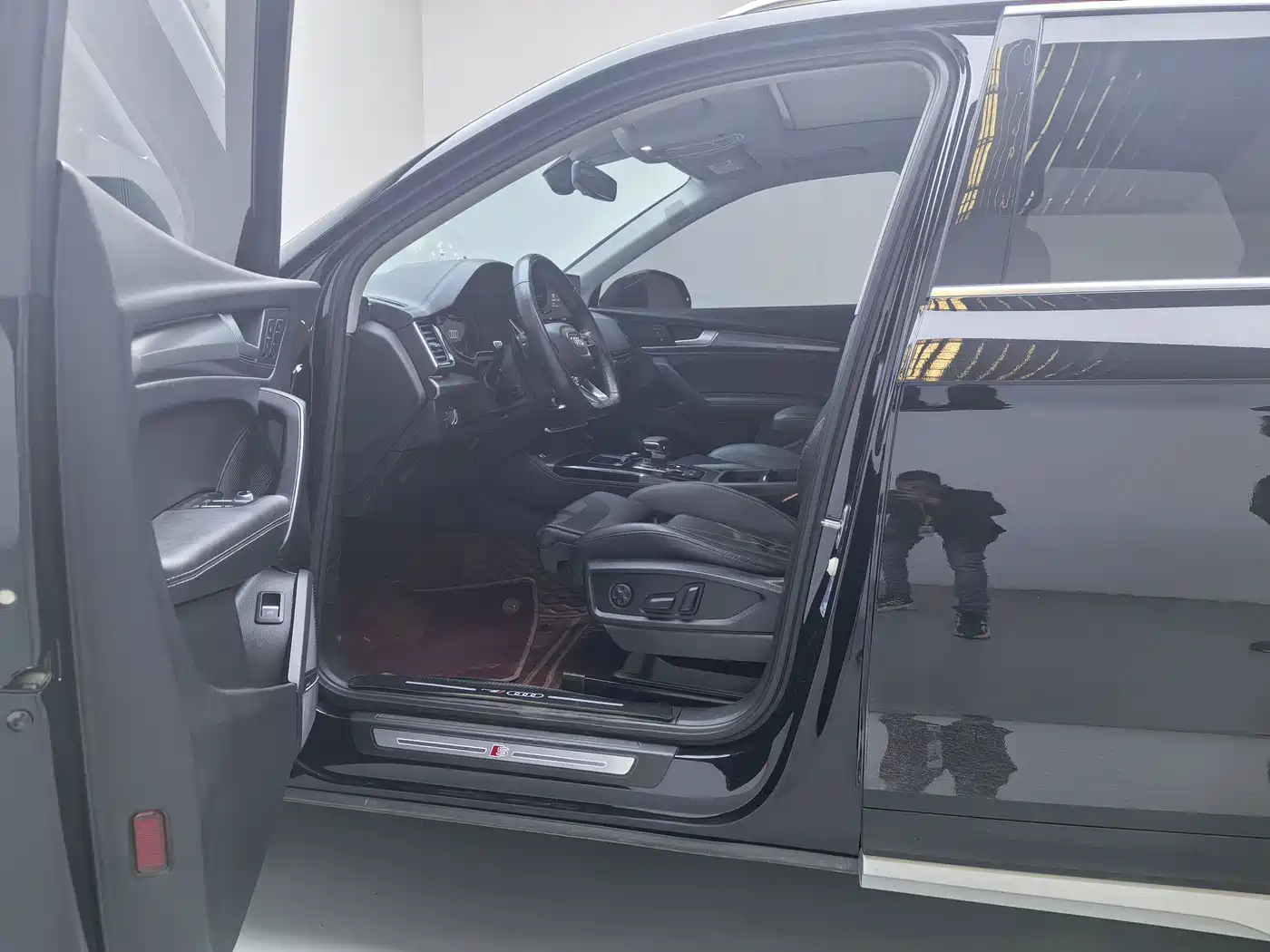 Audi Q5L 2022 45T Luxury Dynamic фото 7