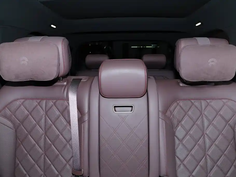 NIO ES8 2026 2025 Base Model 7-Seater