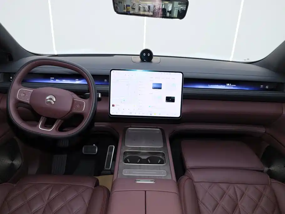 NIO ES8 2026 2025 Base Model 7-Seater