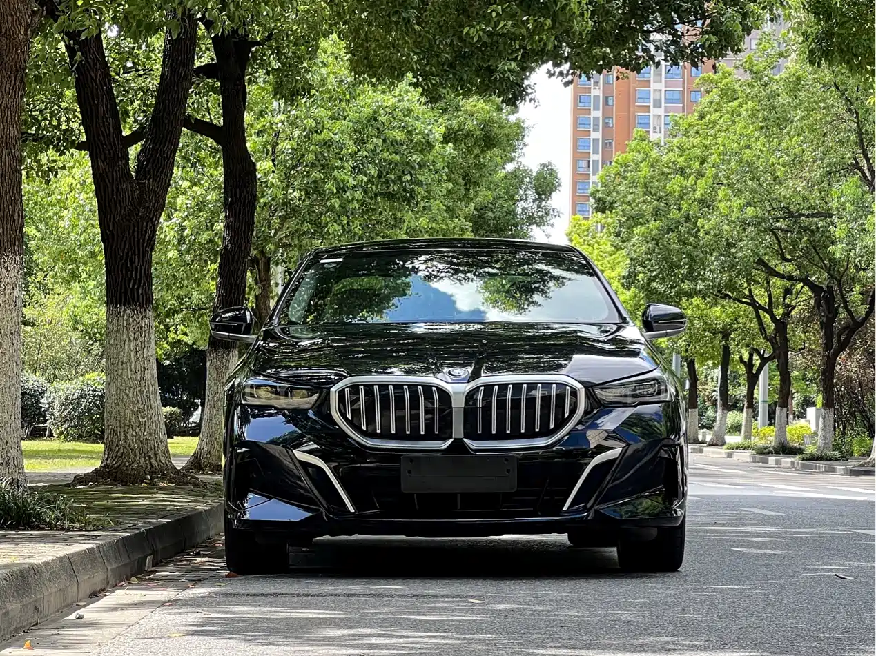 2026 BMW 5 Series