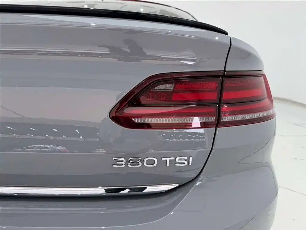 Volkswagen FAW-Volkswagen CC 2024 380TSI Eye-catching Public Sharing Edition фото 10