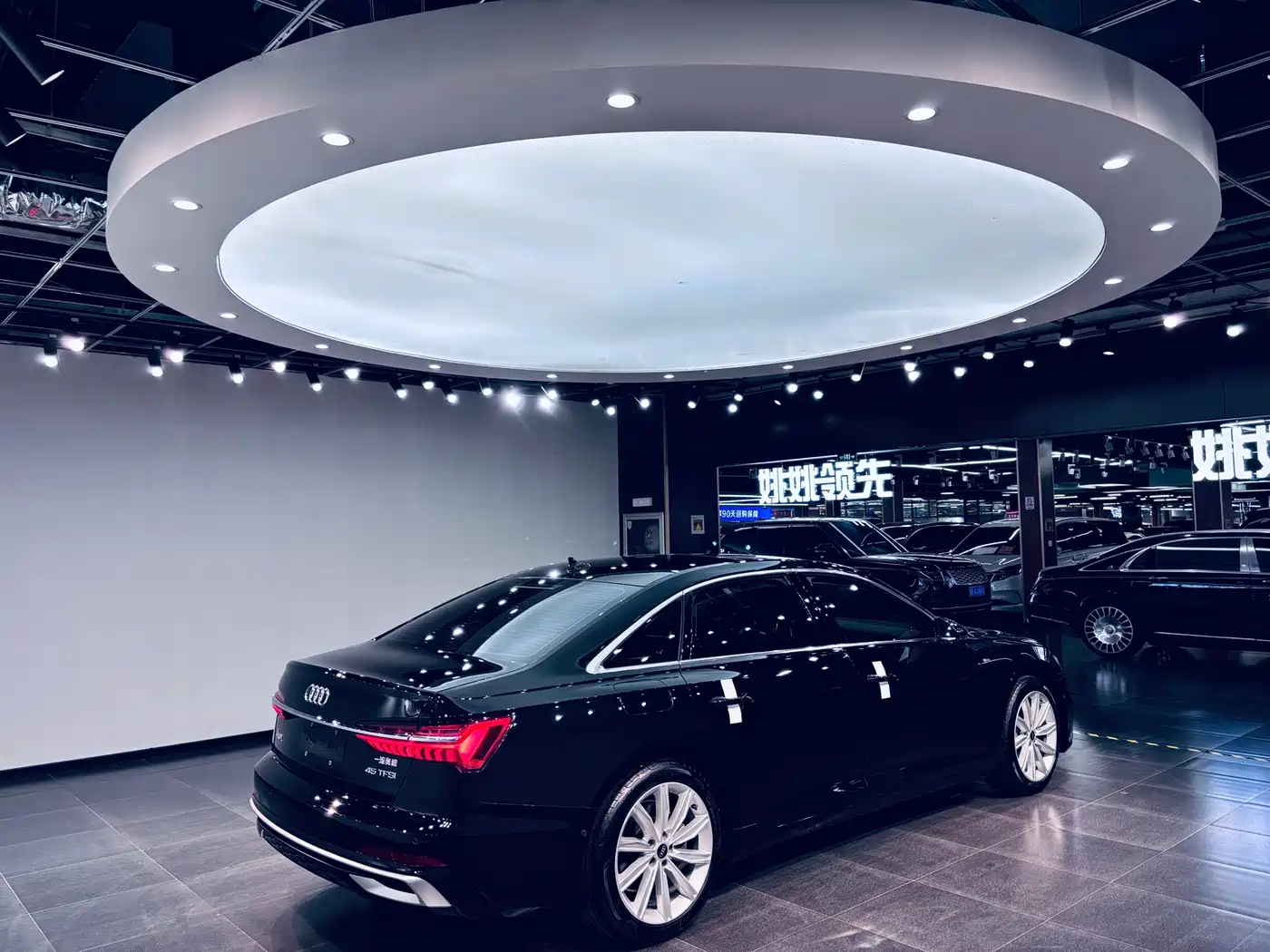 Audi A6L 2023 Facelift 45 TFSI Premium Dynamic фото 3