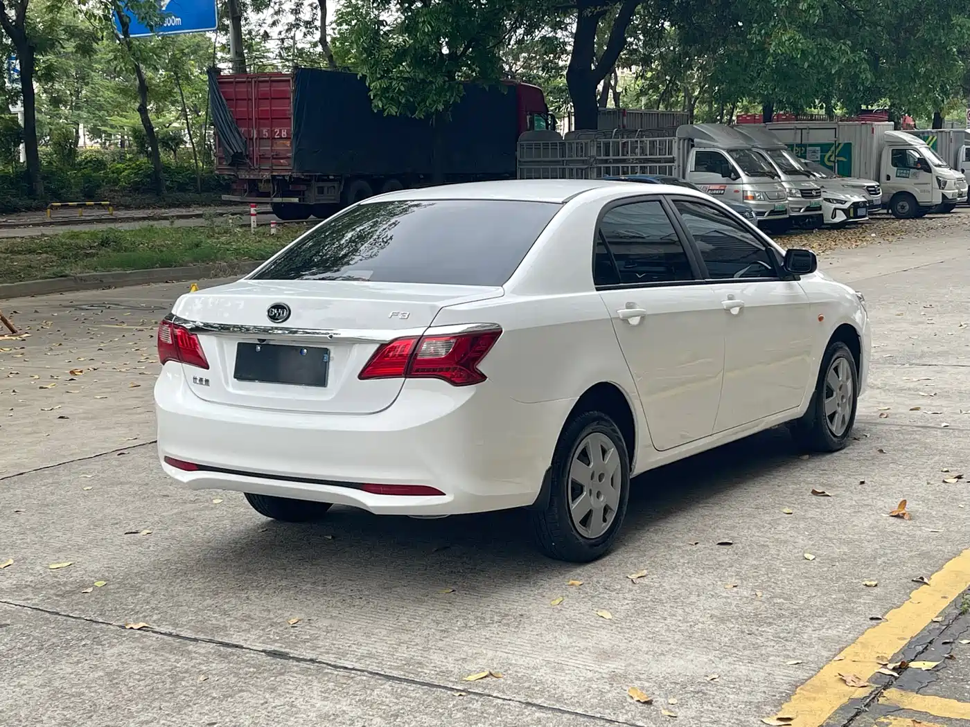 BYD F3 2020 1.5L Manual Premium Edition фото 13