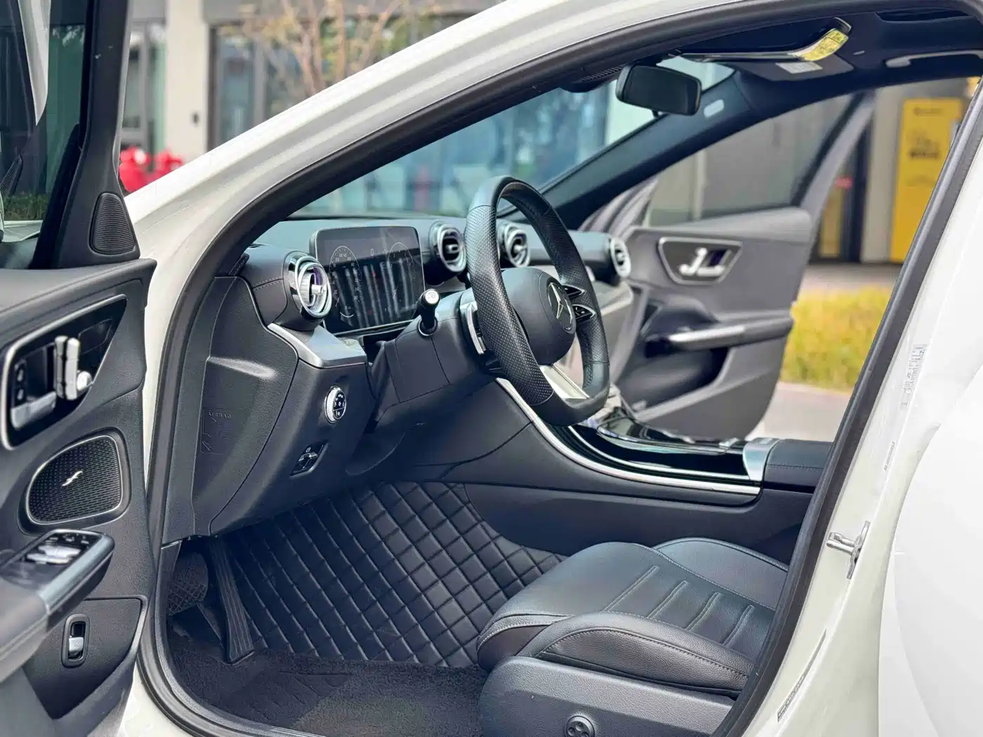 Mercedes-Benz C-Class 2024 C 260 L Sport фото 5