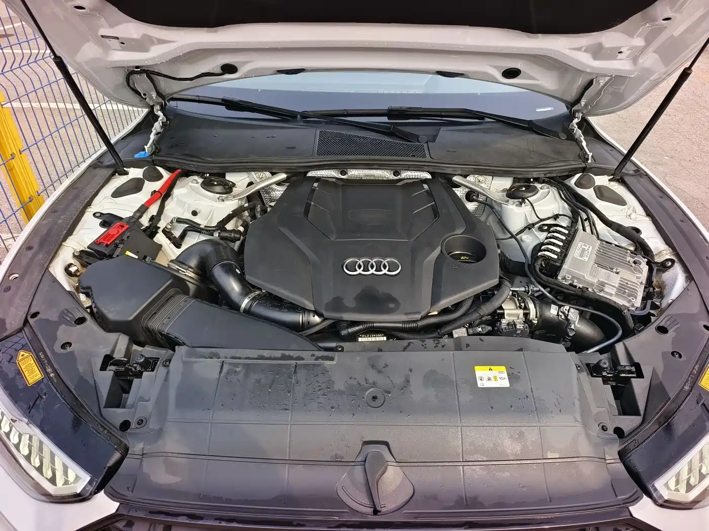 AUDI A7L