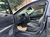 Фото 8 - Ford Taurus