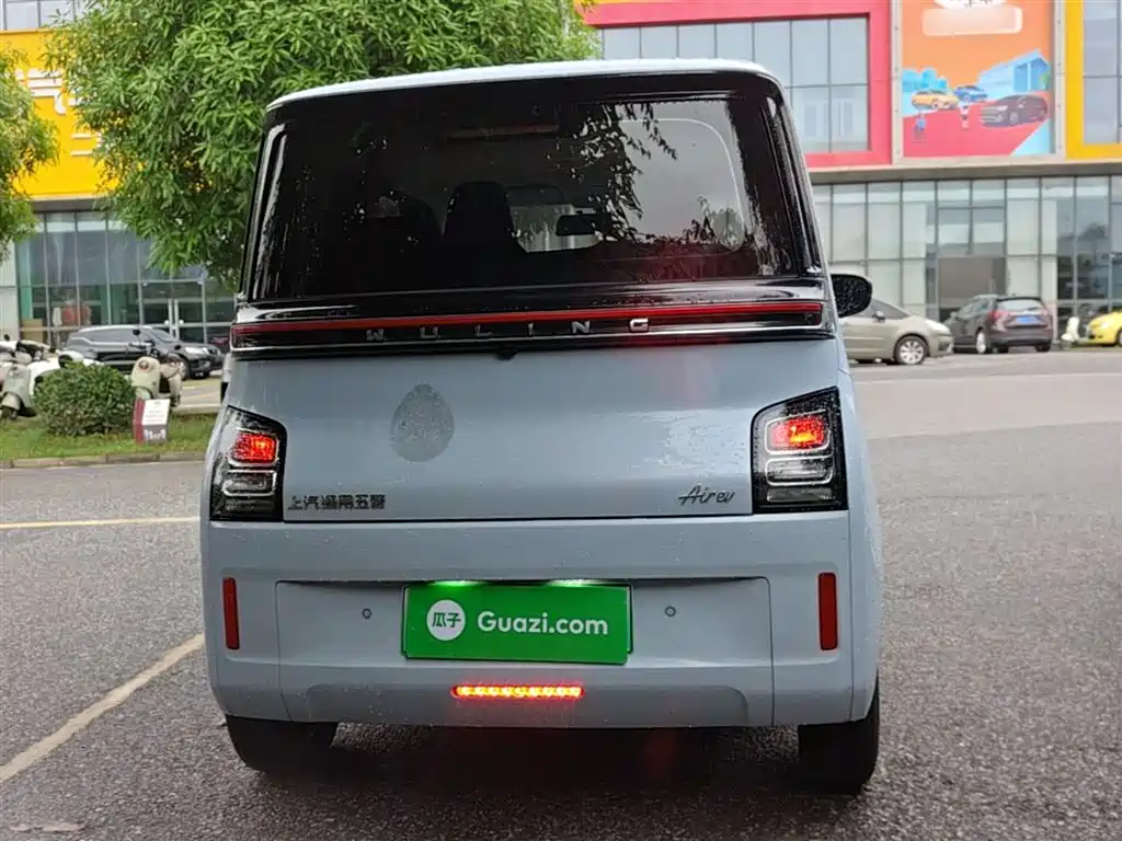 Wuling Motors Wuling Air ev 2023 2023 Model 4-Seater Standard Edition