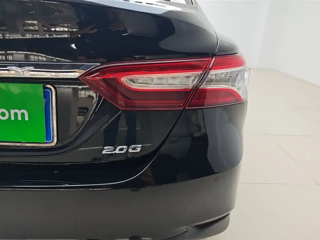 Toyota Camry 2018 2.0G Luxury Edition фото 8